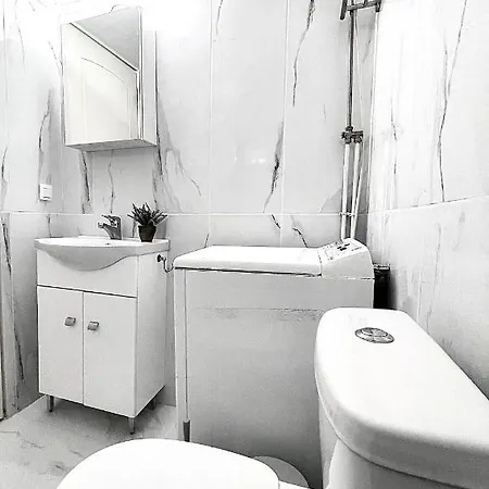Odyseia Apts I At The Center Of The & Old Town Apartment *