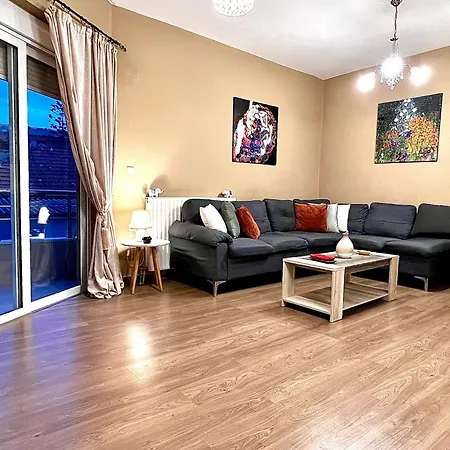 Odyseia Apts I At The Center Of The & Old Town Apartment