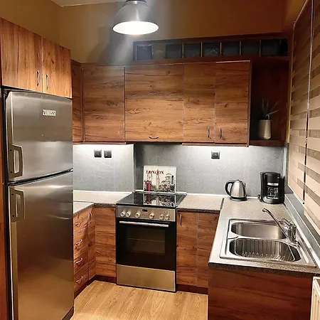 Odyseia Apts I At The Center Of The & Old Town Apartment